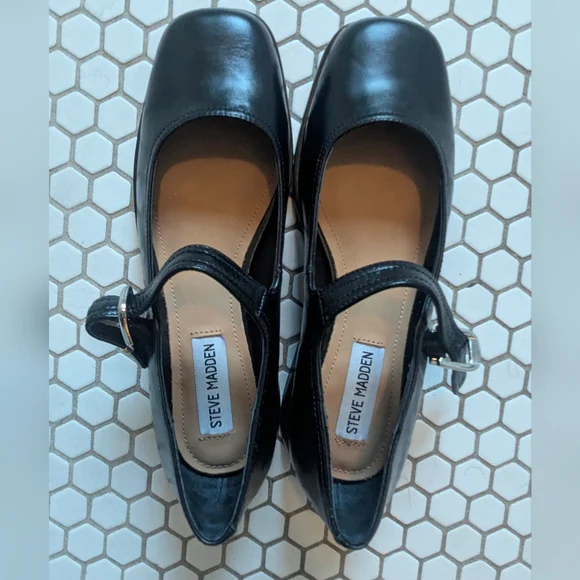 Steve Madden Delancy in black, nwot - Picture 1 of 6